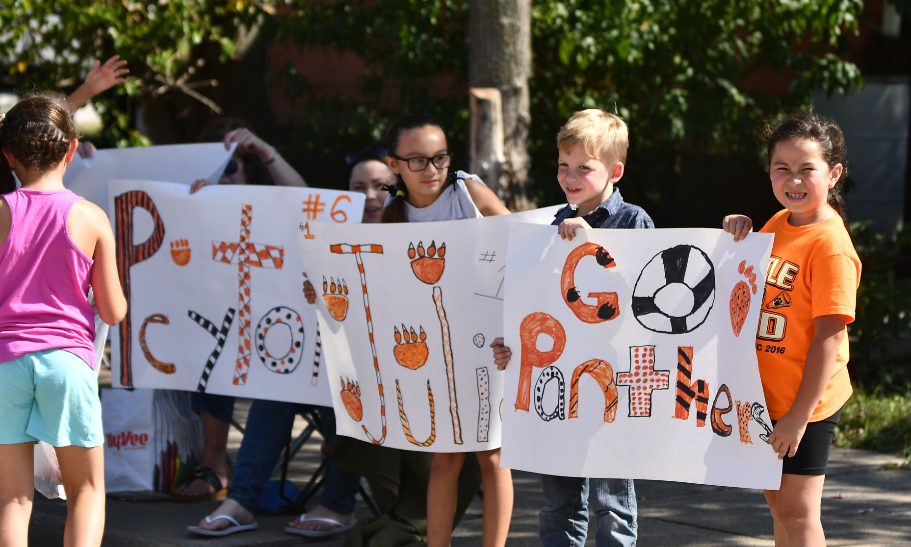 UTHShomecoming22_029A.jpg